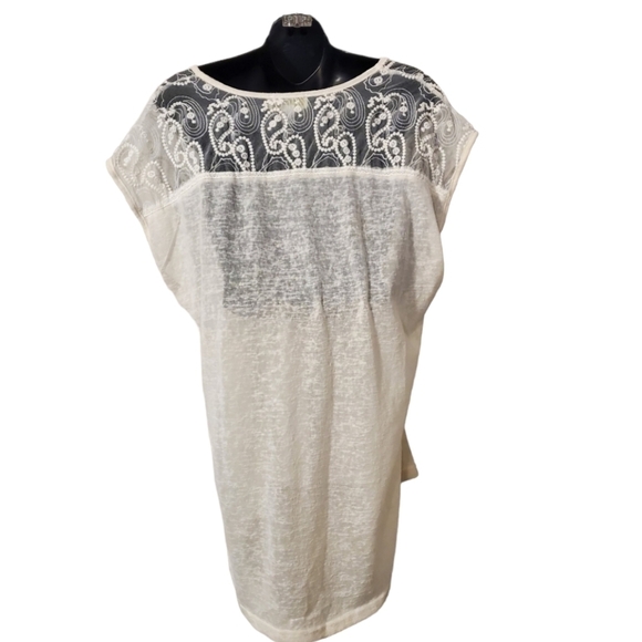 Forever21 - Loose Top with Lace Detail - XL - Picture 3 of 4